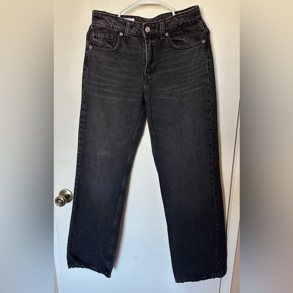 Black Zara jeans